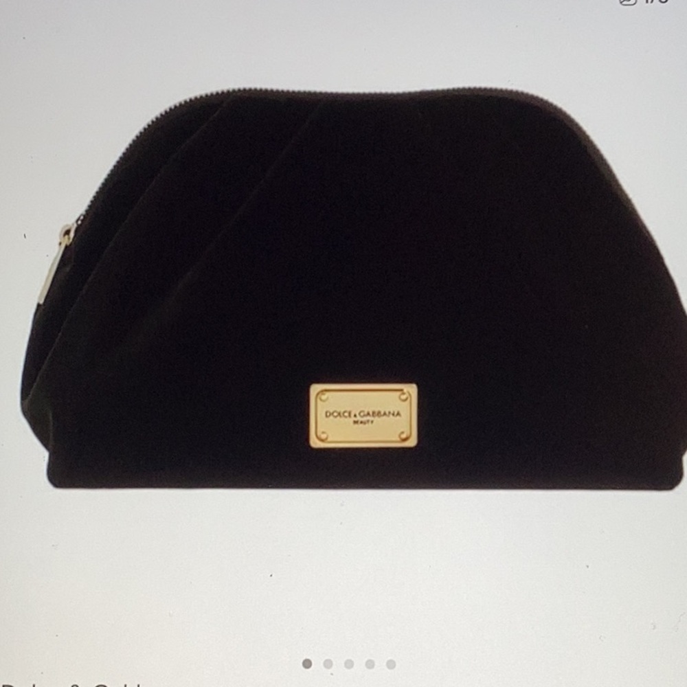 Dolce & Gabbana Elegant Black Velvet Clutch/Cosmetic case NEW